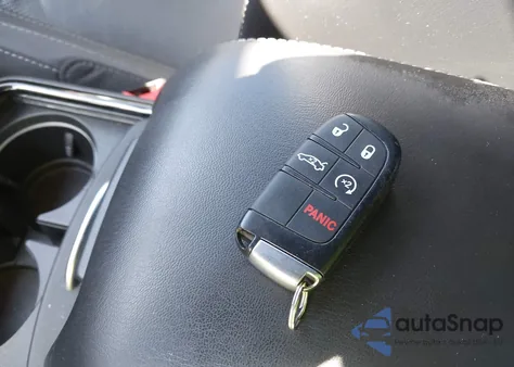 2017 Dodge Charger R/T Rwd z USA, uszkodzony, nr VIN 2C3CDXCT9HH557341